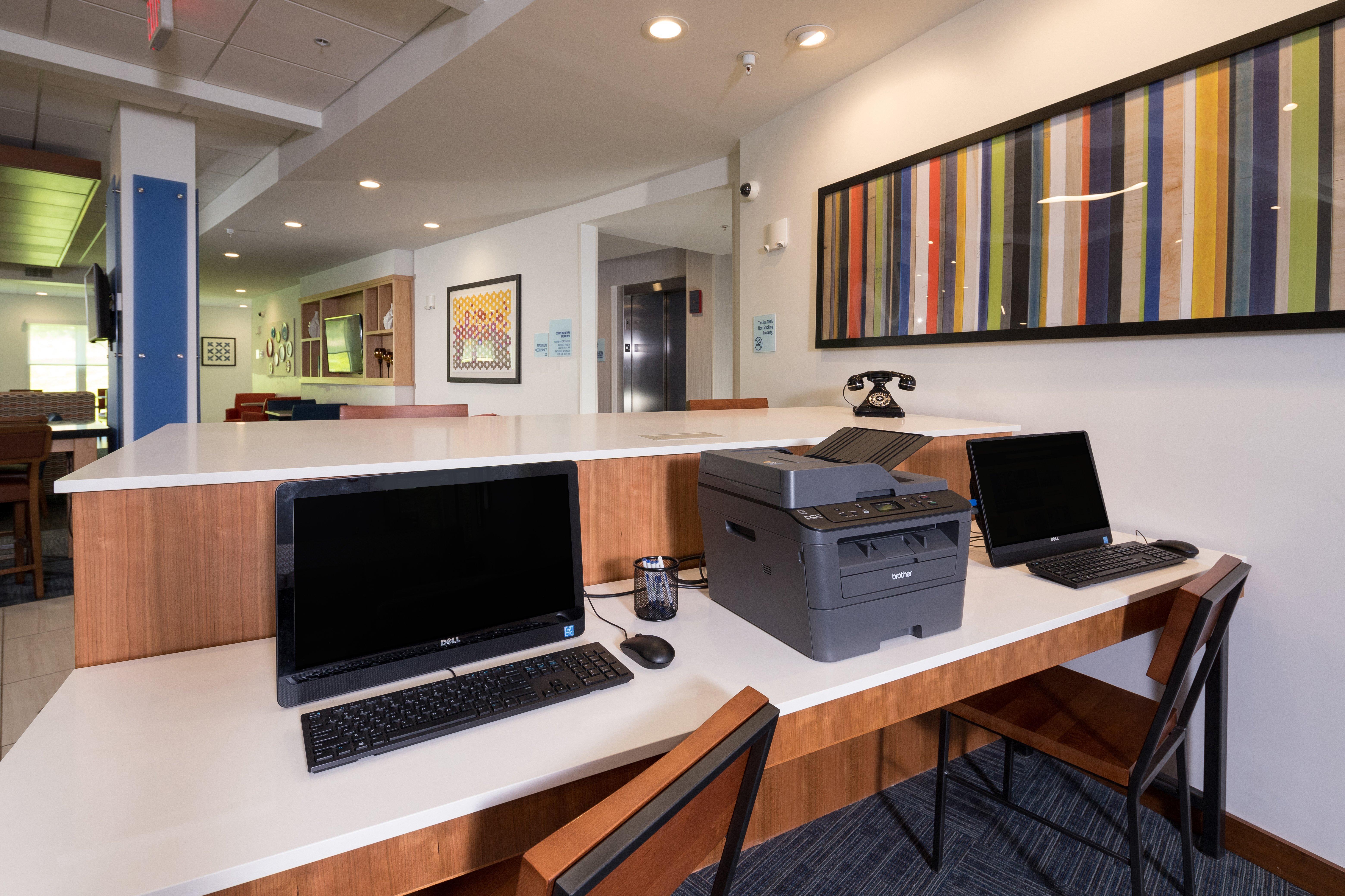 Holiday Inn Express & Suites - Michigan City By Ihg Exteriör bild